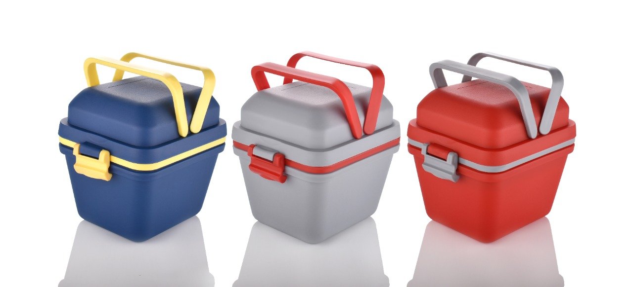 Airtight Lunch Box With Handle  Push Lock