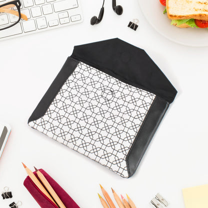 Multipurpose Pouch With Magnetic Lock