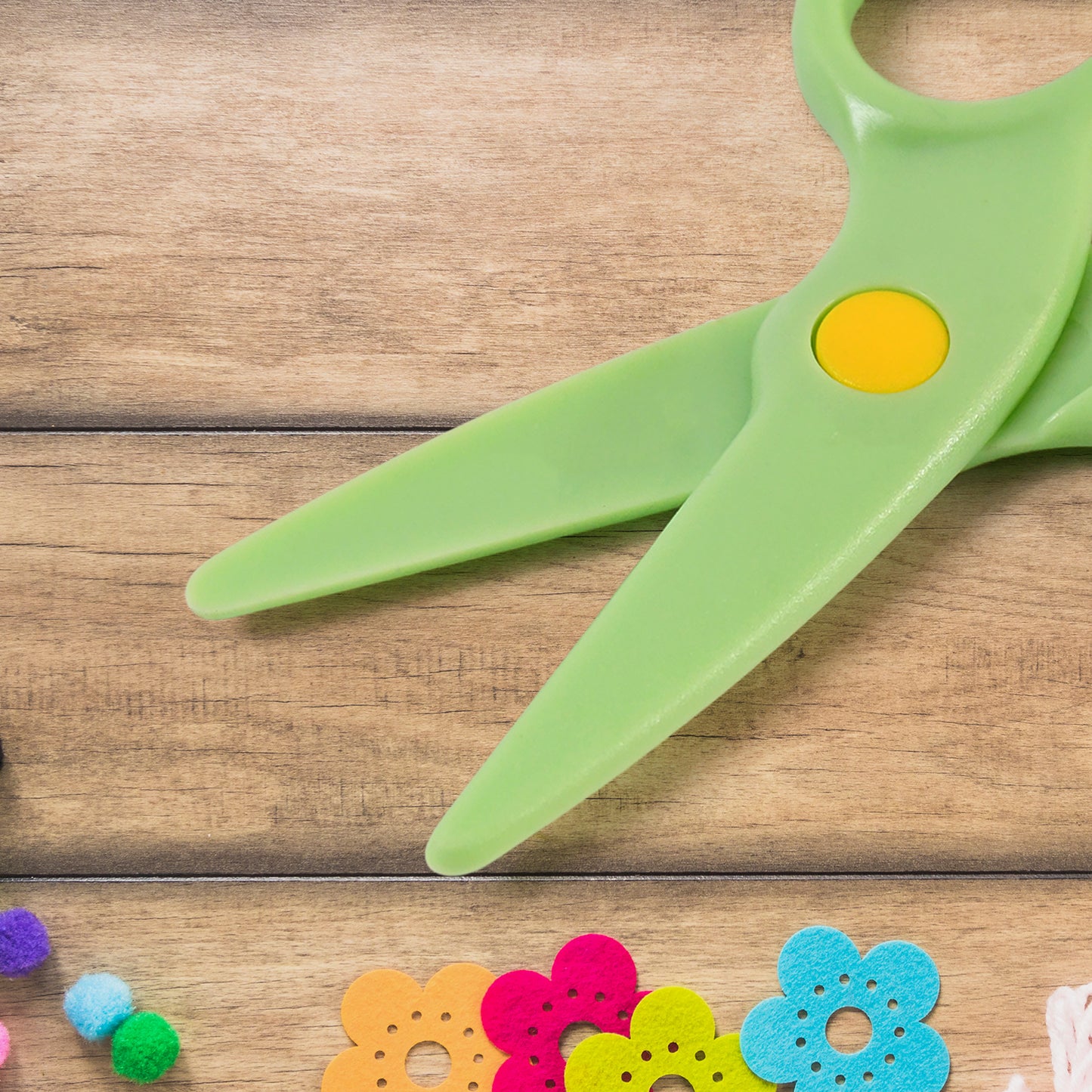 Plastic Safety Scissors (1 Pc)