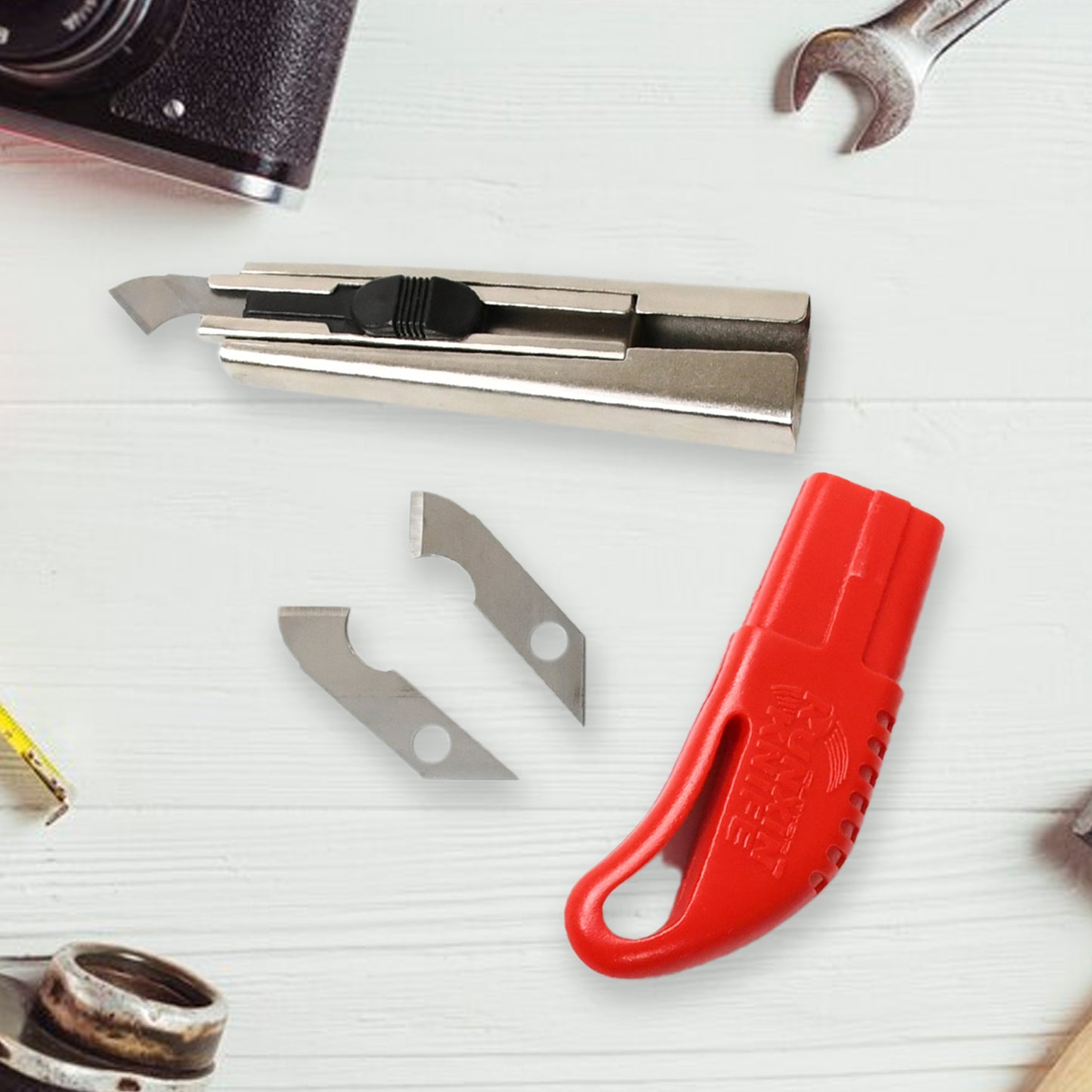 Multi-use Plastic Cutter With  Blade And Precision Knife