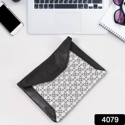 Multipurpose Pouch With Magnetic Lock