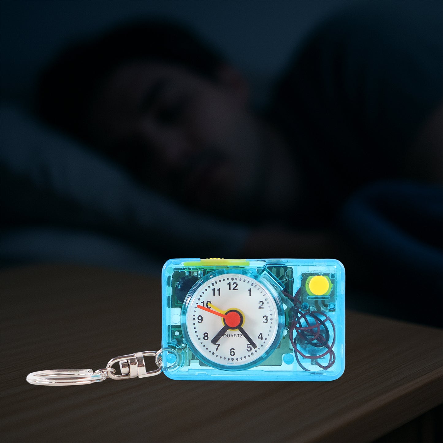 Mini Alarm Clock Keychain  1pc Portable Quartz Analog Clock Key Ring