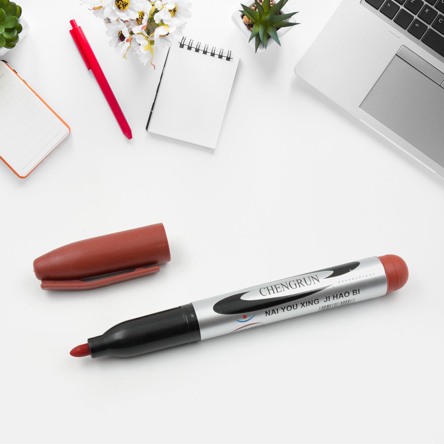 10pc Marron Marker And Pen Used In Studies And Teaching White Boards