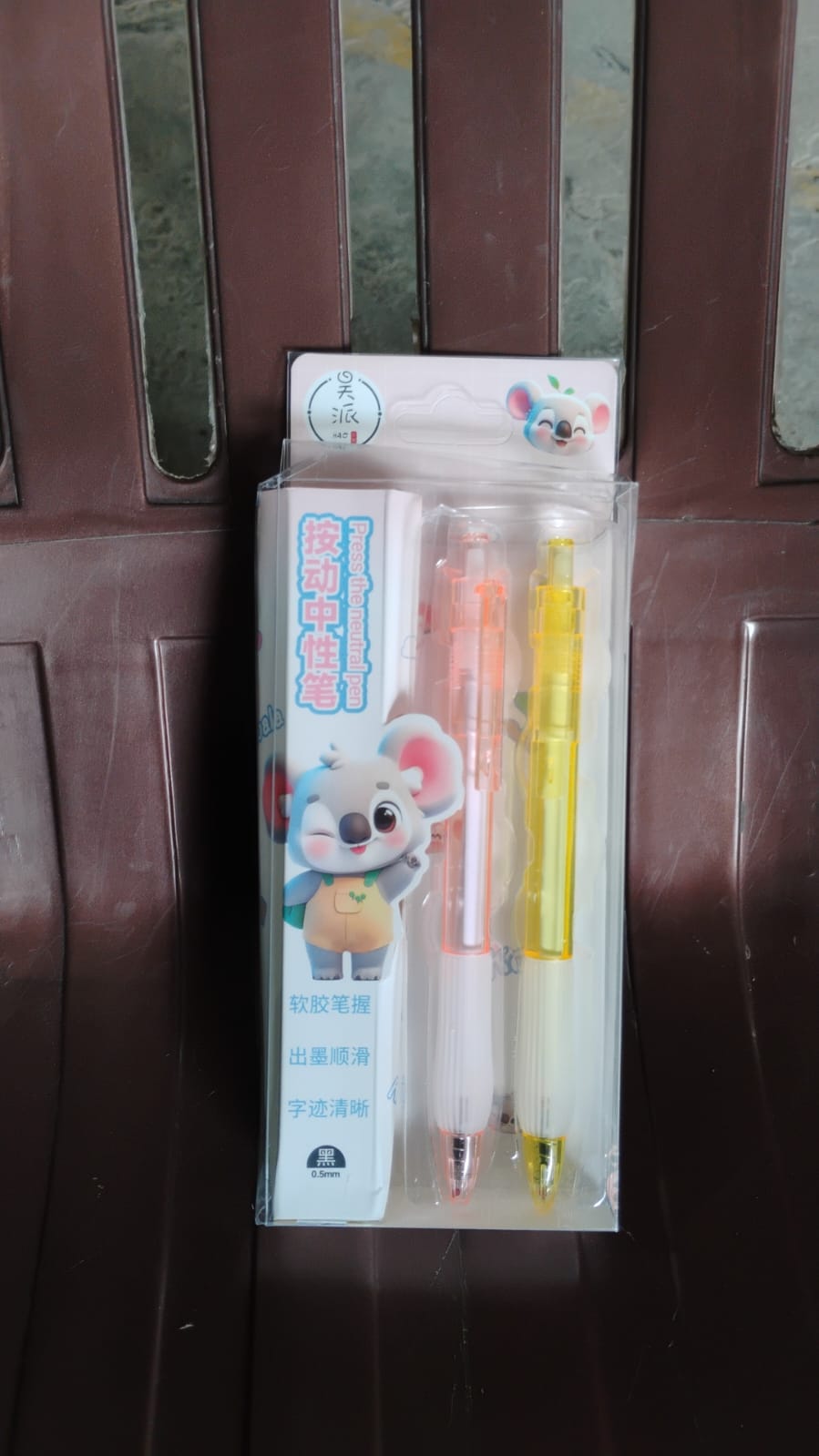 Lightweight Smooth Writing Black Ball Pens (2 Pc)